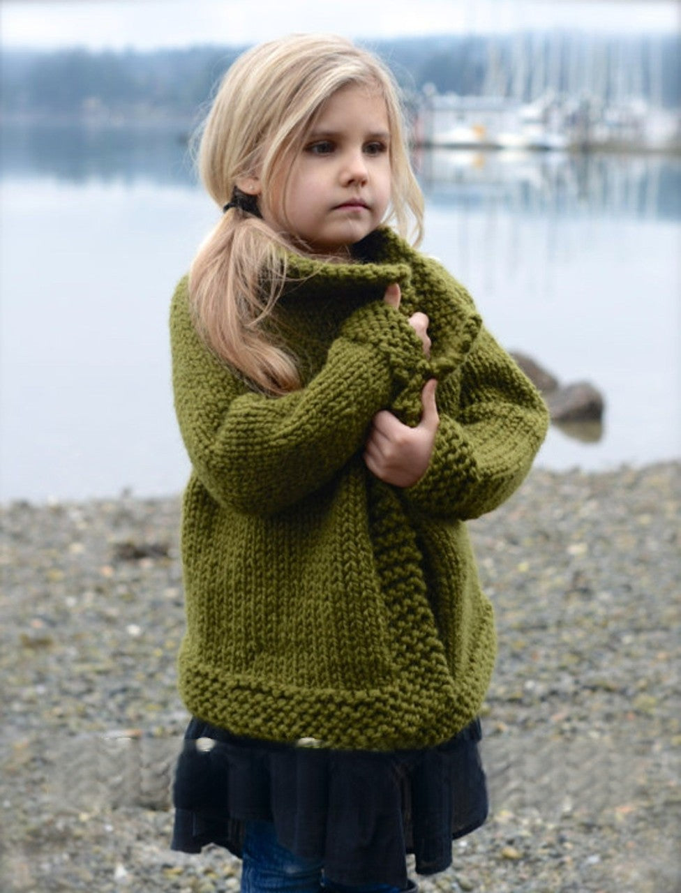 Taryn Sweater Knitting Pattern (Versatile Sizes)