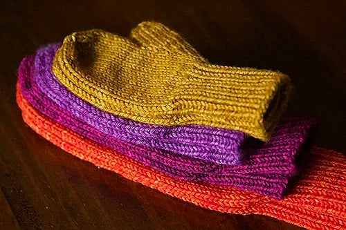Quick n Easy Comfy Mittens Knitting Pattern
