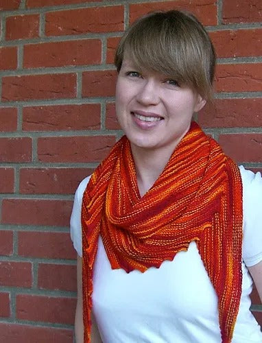 Warm & Cozy Shawlette Knitting Pattern