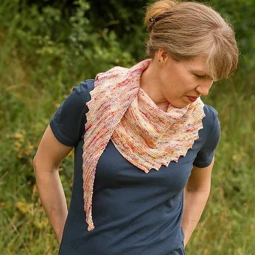 Warm & Cozy Shawlette Knitting Pattern