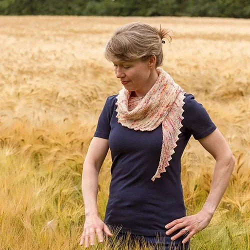 Warm & Cozy Shawlette Knitting Pattern