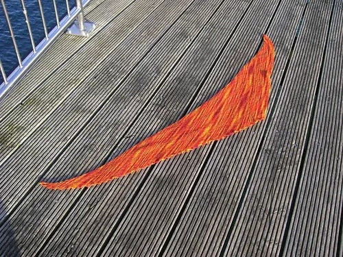 Warm & Cozy Shawlette Knitting Pattern