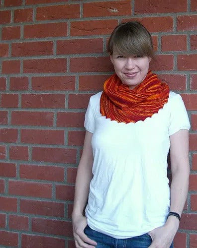Warm & Cozy Shawlette Knitting Pattern