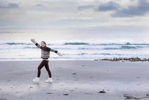 Bold Horizon Pullover Knitting Pattern