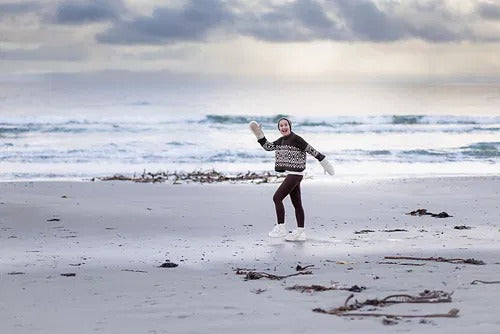 Bold Horizon Pullover Knitting Pattern